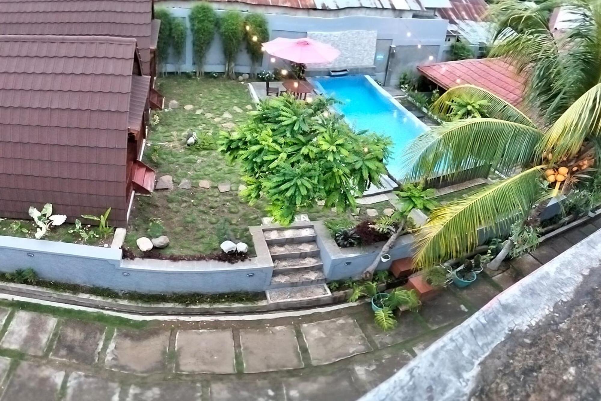 Pavilla Labuan Bajo Exterior photo